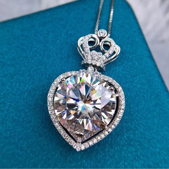 🔥10CT Certified Moissanite Excellent Cut Heart Pendant And Necklace 45cm - Picture 4 of 11